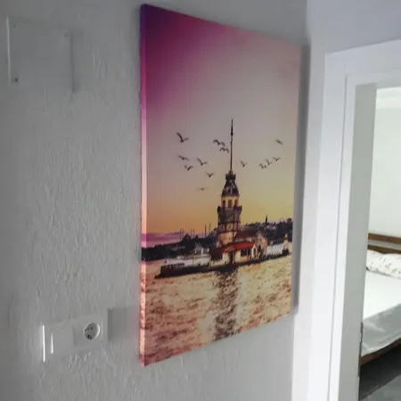 Aksu , Tam Donanimli Havuzlu Tesisimiz Muhafazakar Ailelere Yoenelliktir Apartment